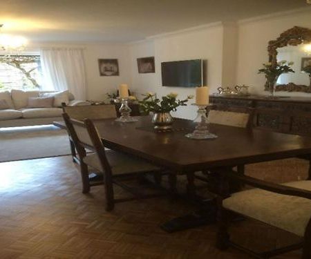 บีแอนด์บี เดอะ ลิตเติ้ล การ์ธ Bed & Breakfast Bexhill-on-Sea ภายนอก รูปภาพ